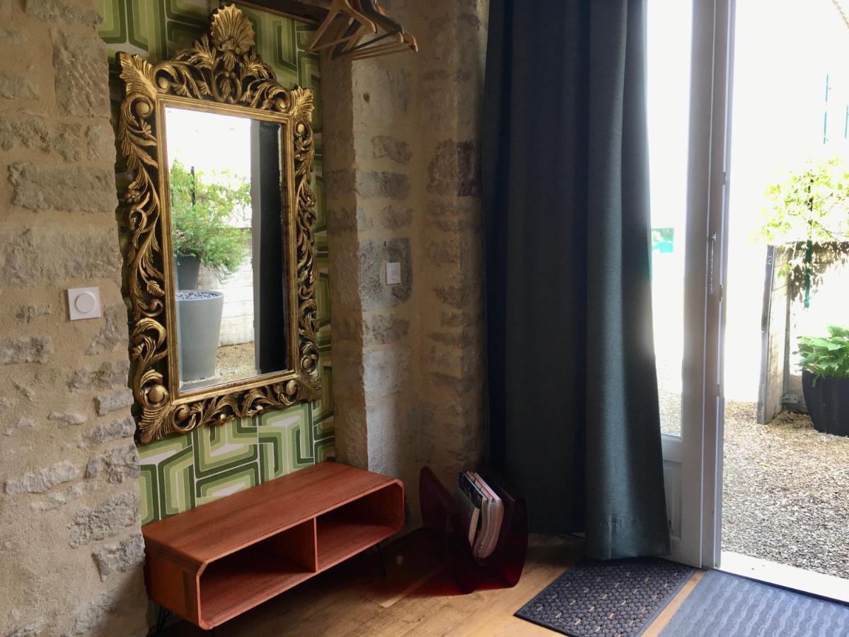 Au Cheval Bleu Bed & Breakfast Fontenay-pres-Vezelay Luaran gambar