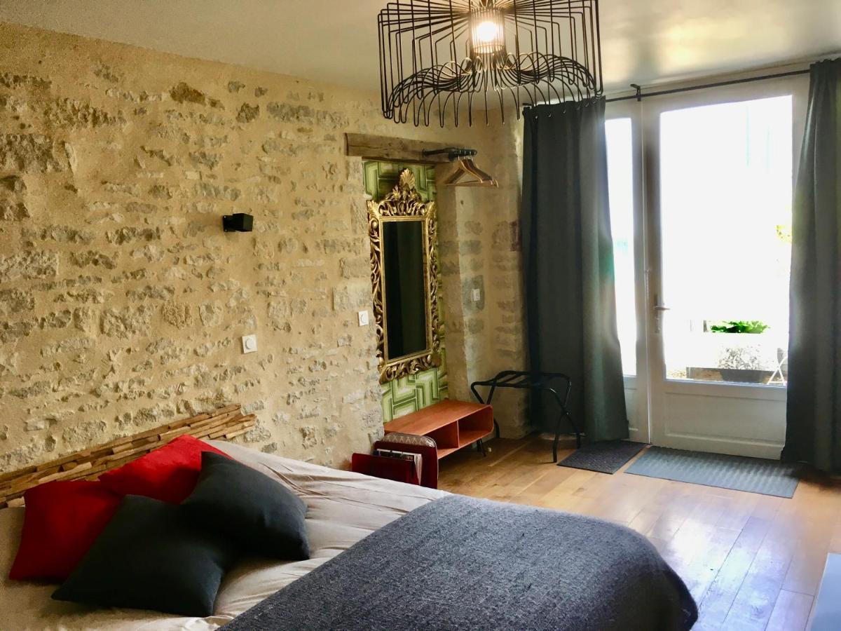 Au Cheval Bleu Bed & Breakfast Fontenay-pres-Vezelay Luaran gambar