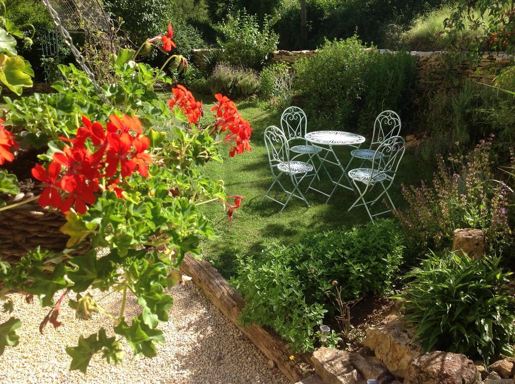 Au Cheval Bleu Bed & Breakfast Fontenay-pres-Vezelay Luaran gambar